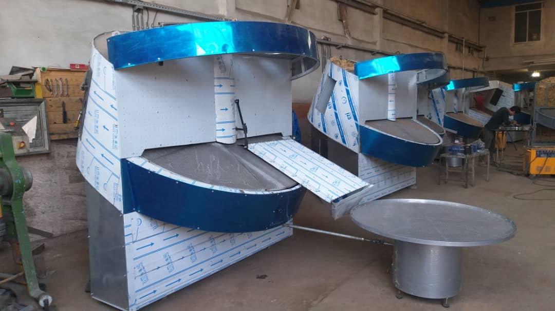 تنور شیب دار و تنور تونلی روتاری لواش قیمت ست کامل لواش رباتی ۵۰۰ میلیون دارایتنور شیب دار ربات شاطر هوشمند بدون روغن کاری وگیریس کاری تمام لمسی برنامه پی ال سی 🔴سه کاره بدون مصرف آرد خمیر همزن تمام استیل ۲ عدد مشعلنان درآر و نان سرد ارسال به تمام نقاط کشور تأمین تجهیزات نانوایی برای همه دستگاه های مختلف اعم از شرکت پاک اندیشان.ارتان آذربایجان ماشین سازی باقری آذریاپ . ایران یاپ 🇮🇷 تک پخت