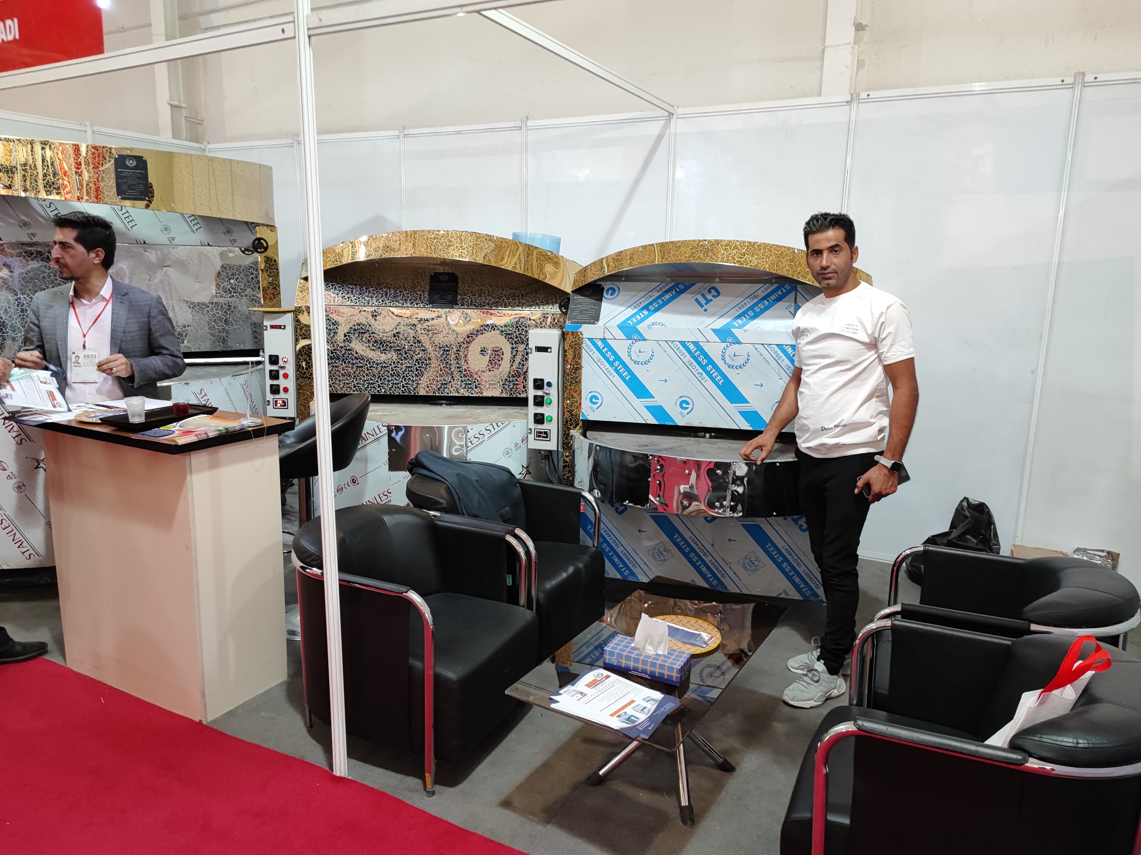  انواع تنور مسطح رستورانی در انواع سایزهای مختلف از سایز1.20در12.20الی2.20در2.20.مخصوص رستورانی.کبابی.ارگانها.باغ و،،،،